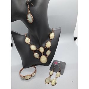 Paparazzi Opulently Oracle - Copper Necklace - set